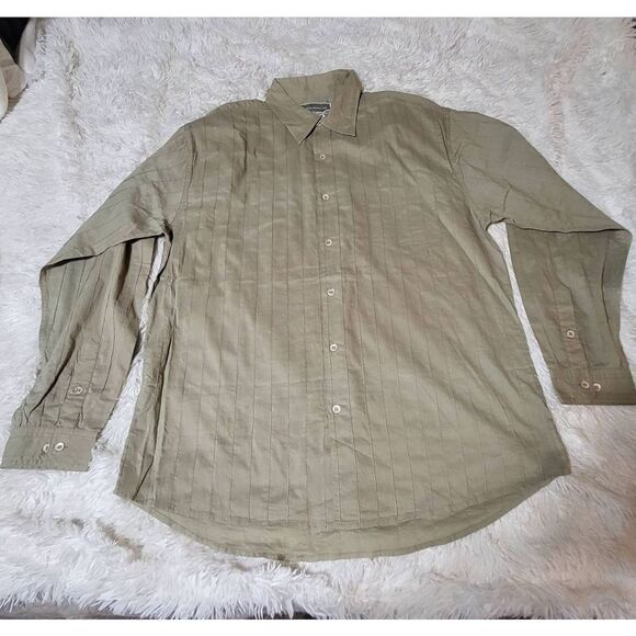 Weekendz off  Long sleeve pin tuck with chest pocket shirt L - Picture 1 of 4